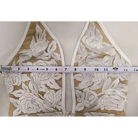 Free People BEACH RIOT Embroidered Flower One-Piece Swimsuit Women's Sz XS NWOT - Picture 4 of 7